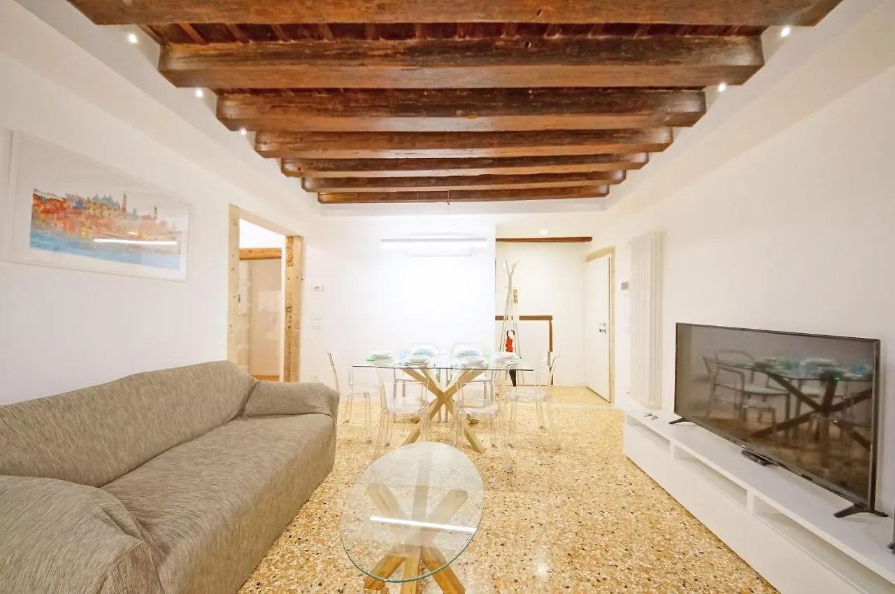 Dolcevita Apartments N 479 Venice