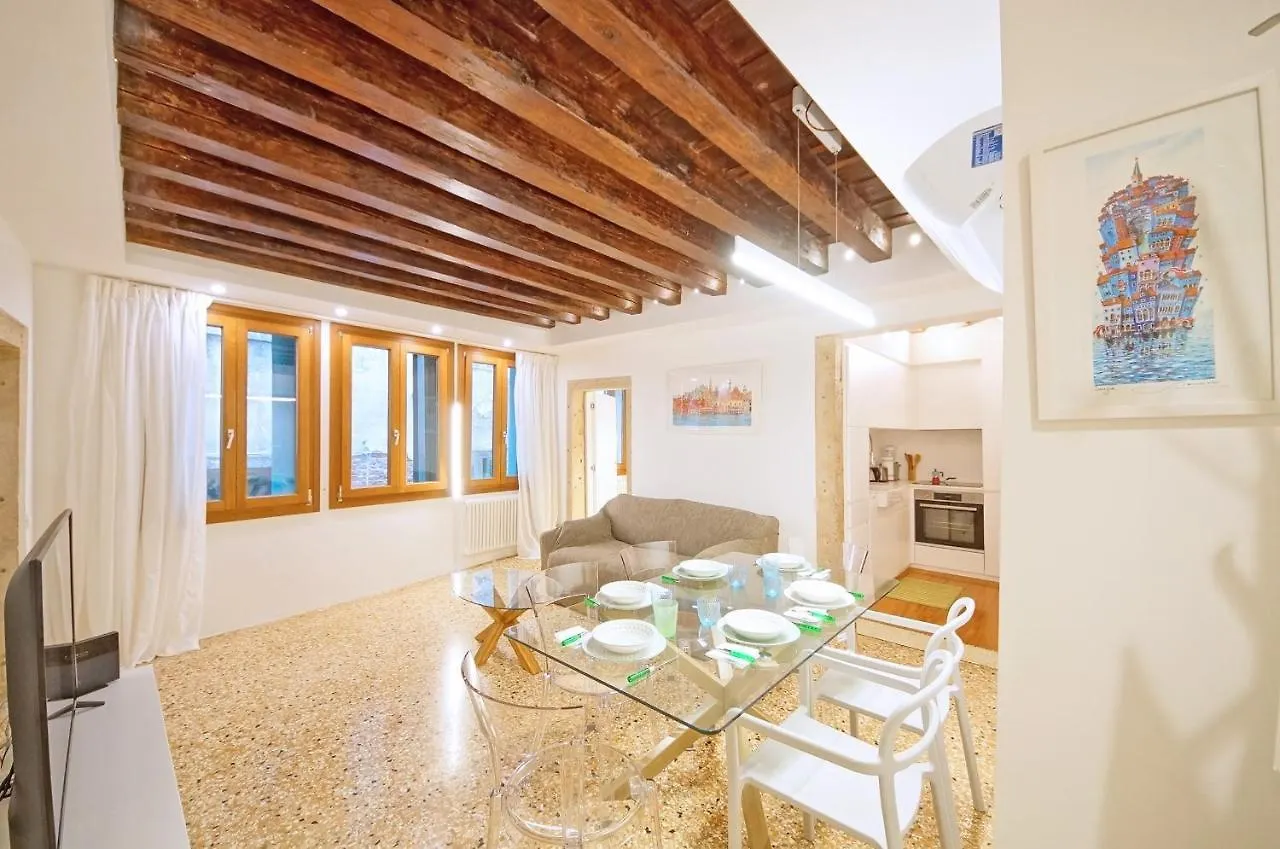 Dolcevita Apartments N 479 Venice Italy